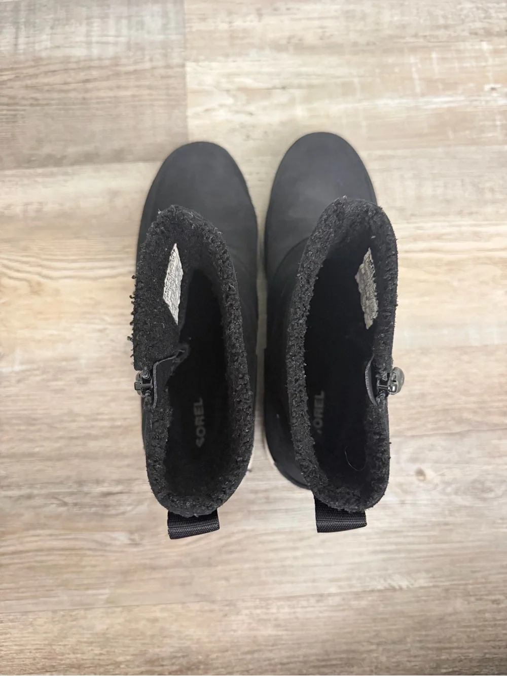Sorel Explorer Zip Black Suede Women’s Boots, size 8